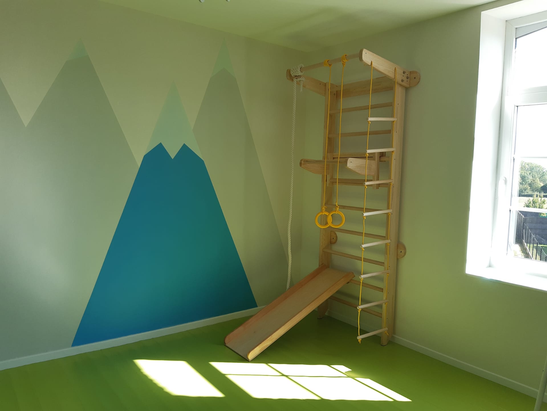 Climbing Frame Pro - View 1